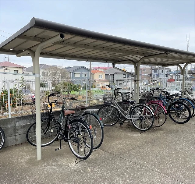 屋根付き駐輪場