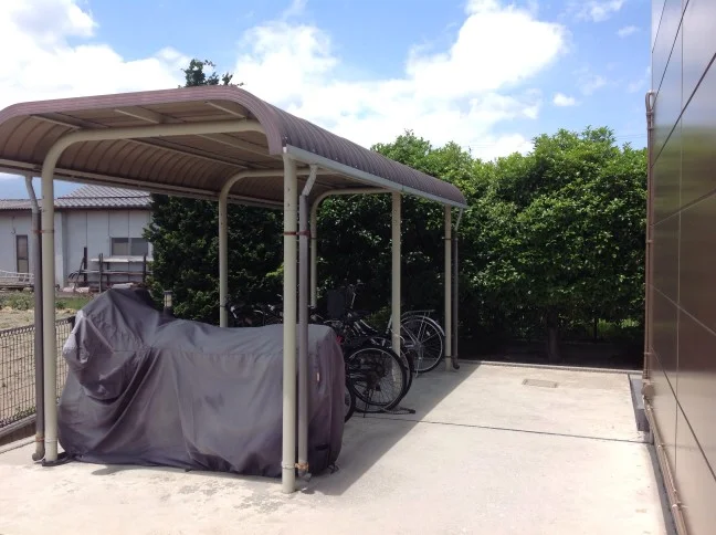 屋根付駐輪場
