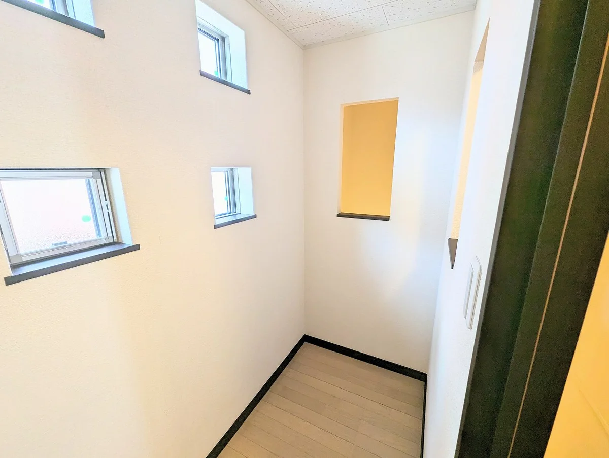 設備・使用は号室により異なる為、現況を優先致します。