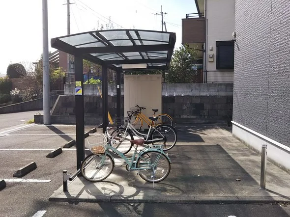 屋根付き駐輪場