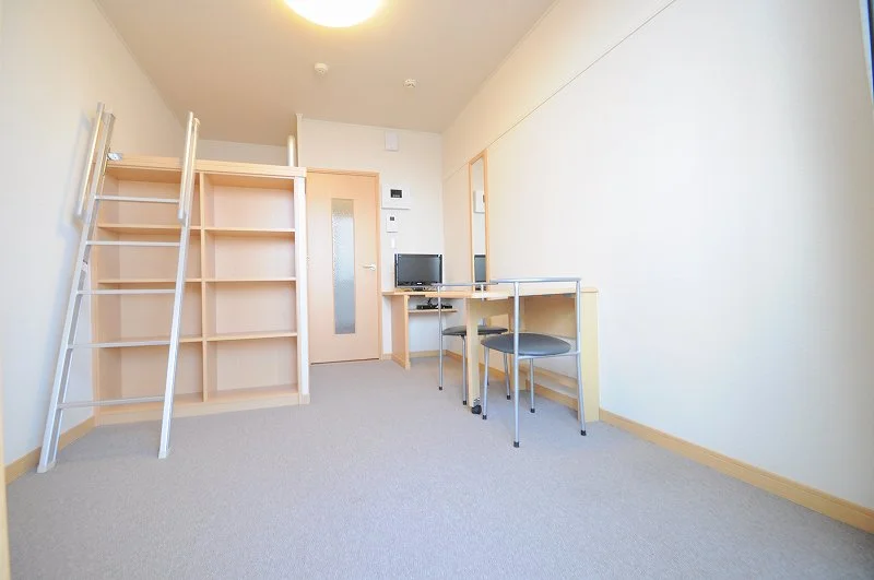 実際のお部屋と異なる場合がございます。