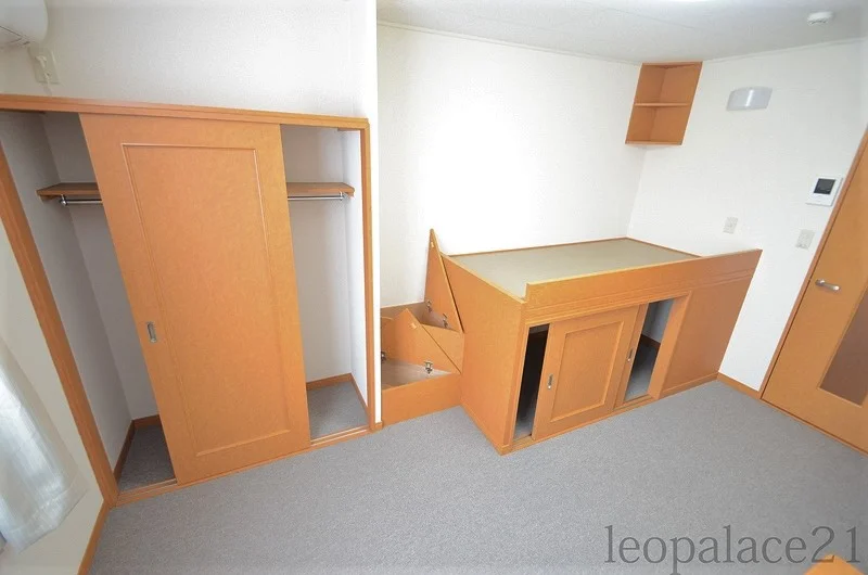 設備・仕様は号室により異なる為現況を優先致します。