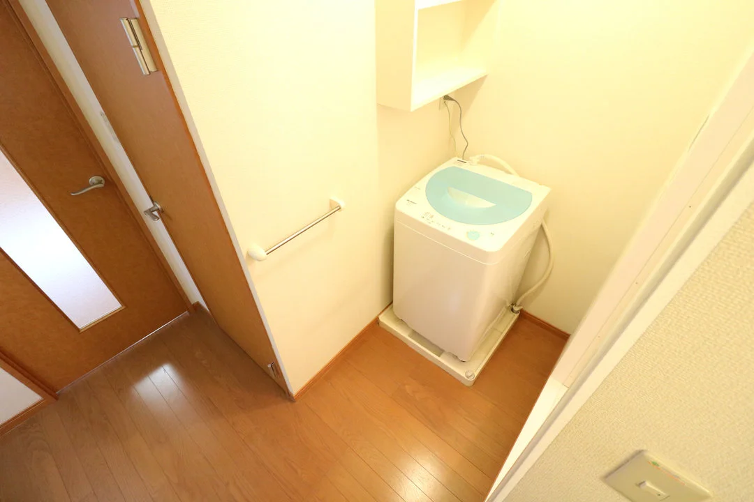 【１Ｆ仕様】洗濯機完備によりお手軽に引越しが可能！