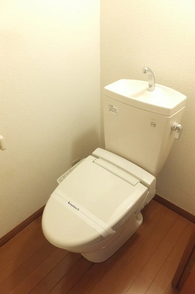 温水洗浄便座設置済み