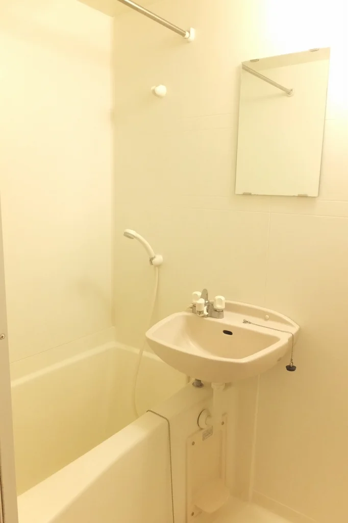 浴室換気乾燥機能付きです。