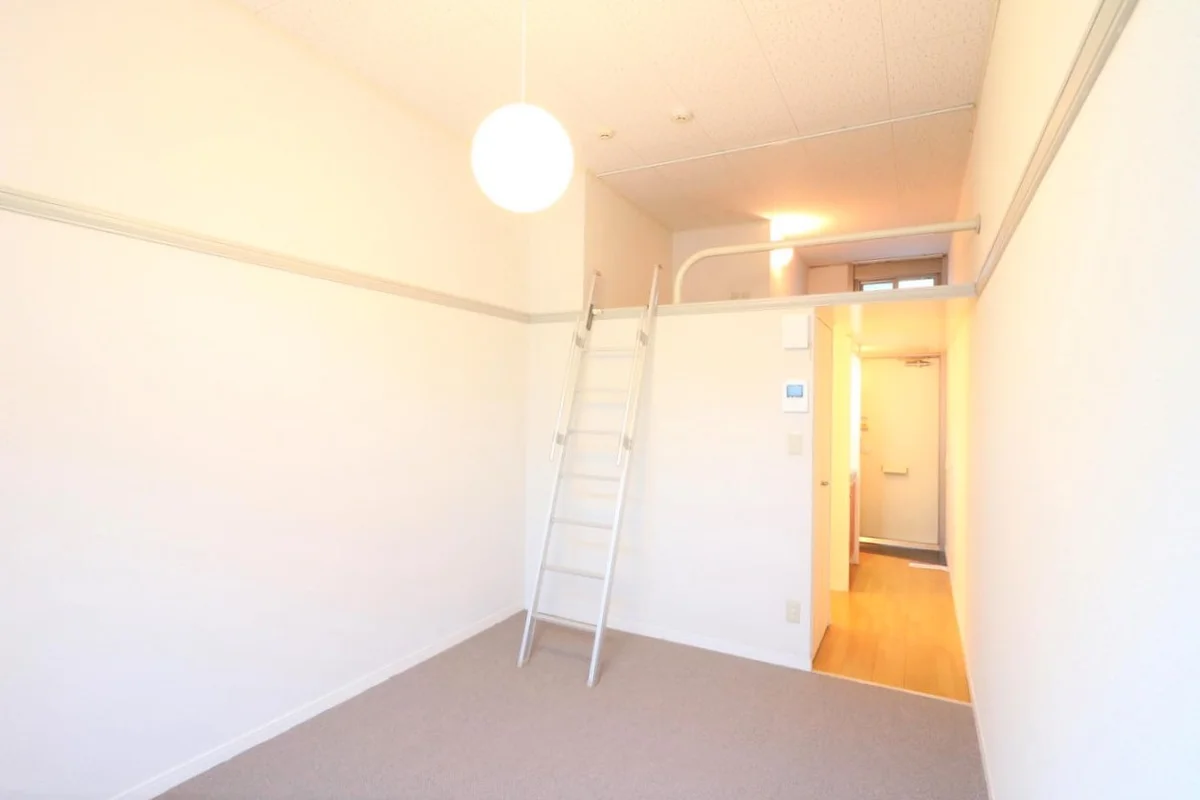 新入学生には安心！家具家電付で、すぐに新生活をスタート！