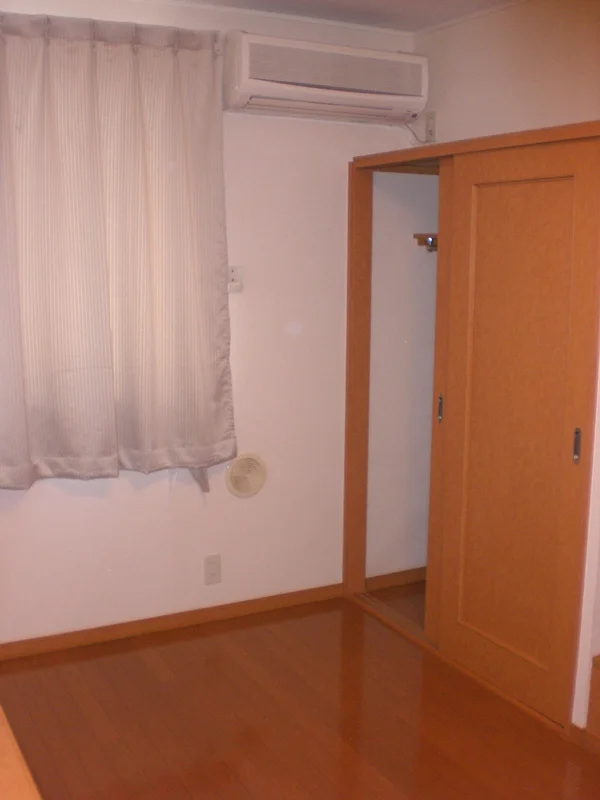 ※同タイプ物件の代表的な間取りとなります。実際の物件とは家具の位置が異なる場合があります。