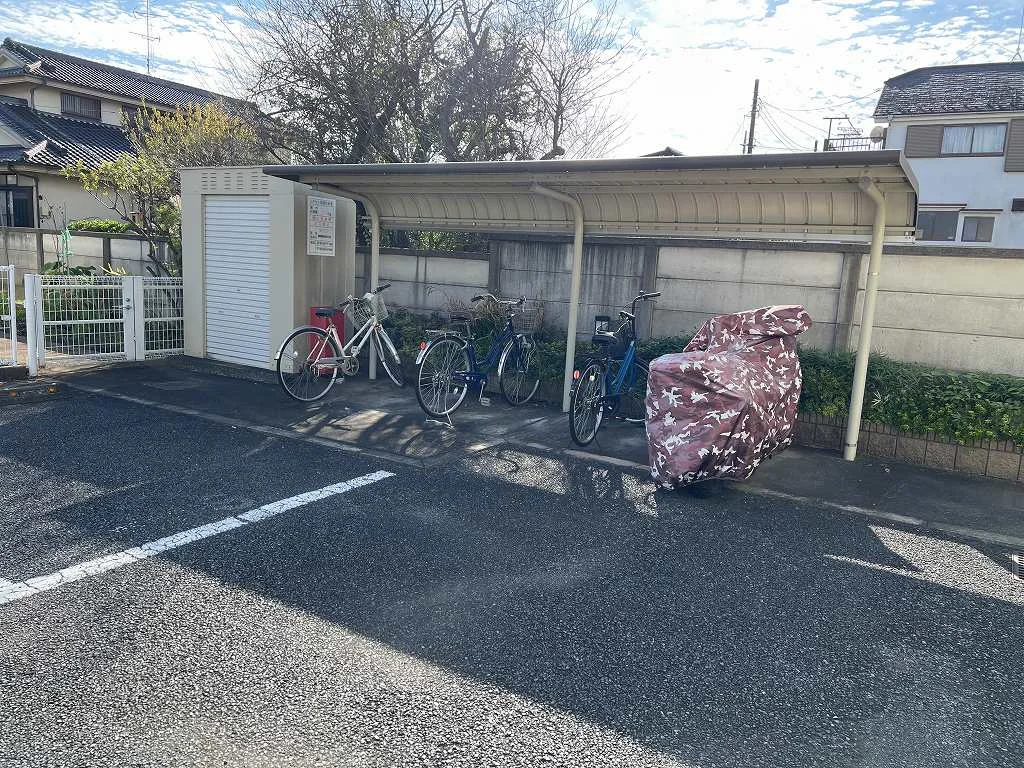 駐輪場
