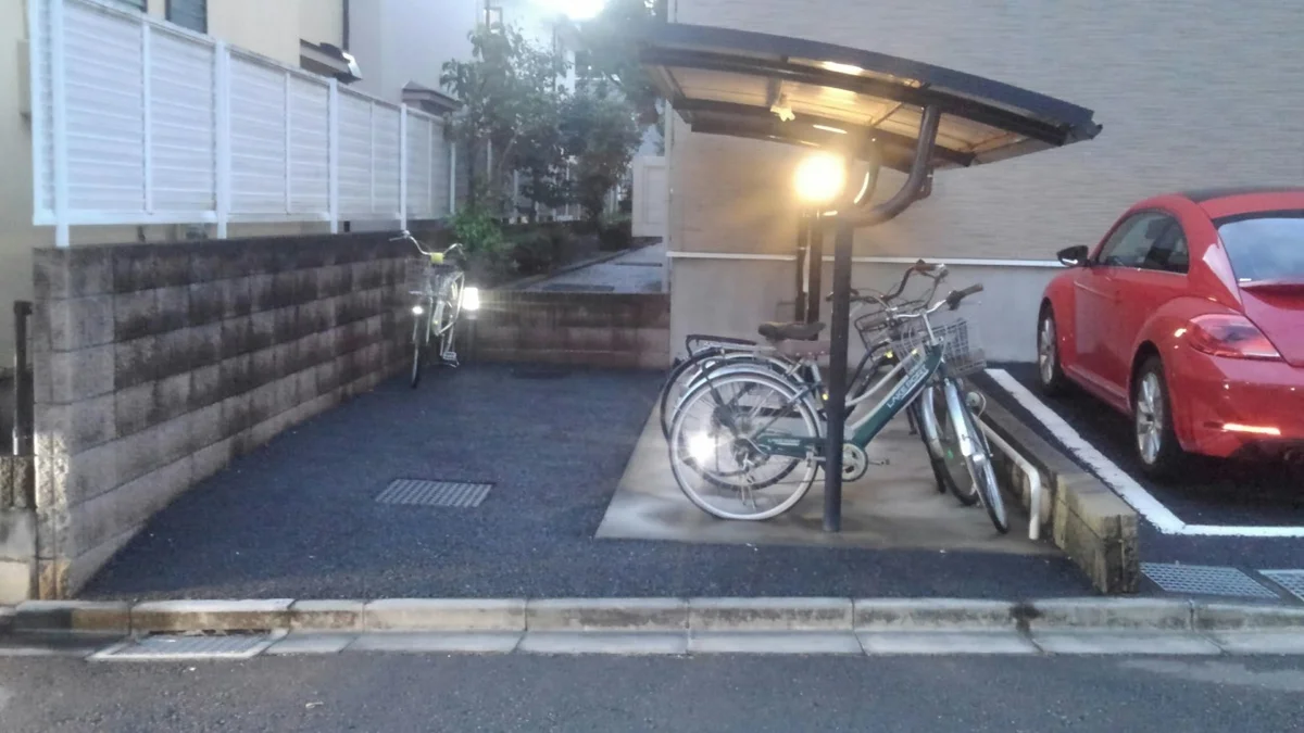 屋根付き駐輪場