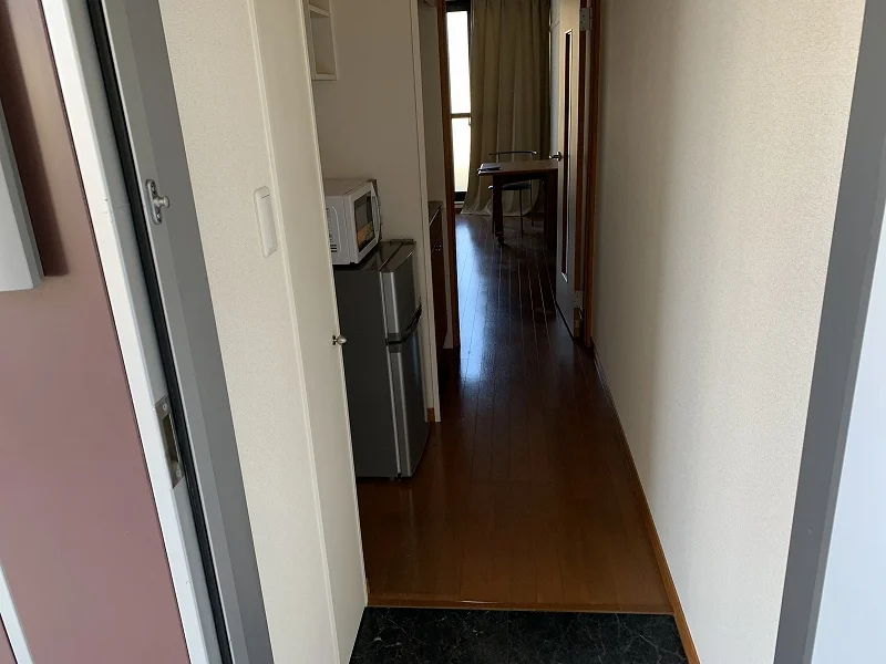 シューズボックスあり。