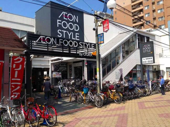 深夜1時まで営業してます！　こちらも徒歩約2分です！