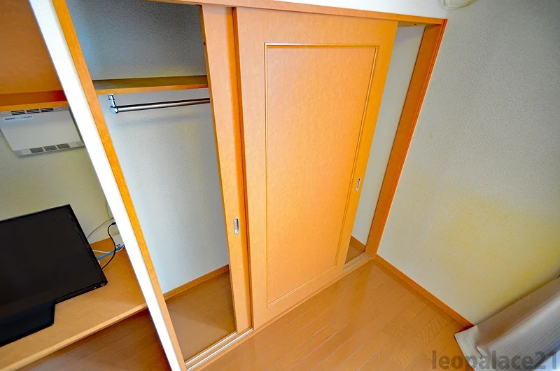 実際と異なる場合がございます。