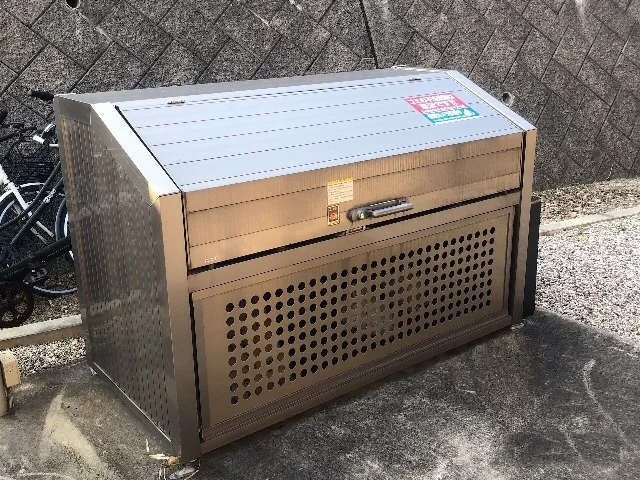 ゴミ捨て場