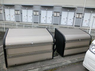 ごみ捨て場