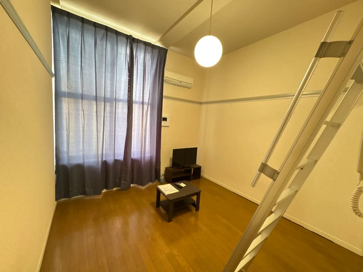 1階はフローリング、2階はじゅうたんです。