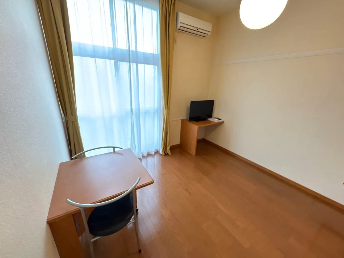 1階はフローリング、2階はじゅうたんです。