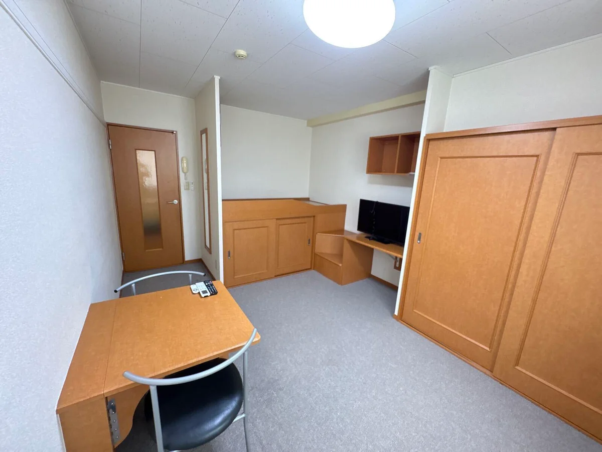 1階はフローリング、2階はじゅうたんです。