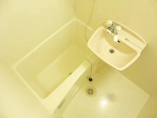 浴室換気乾燥機付きです♪