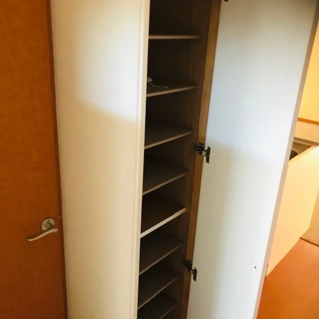 シューズボックス