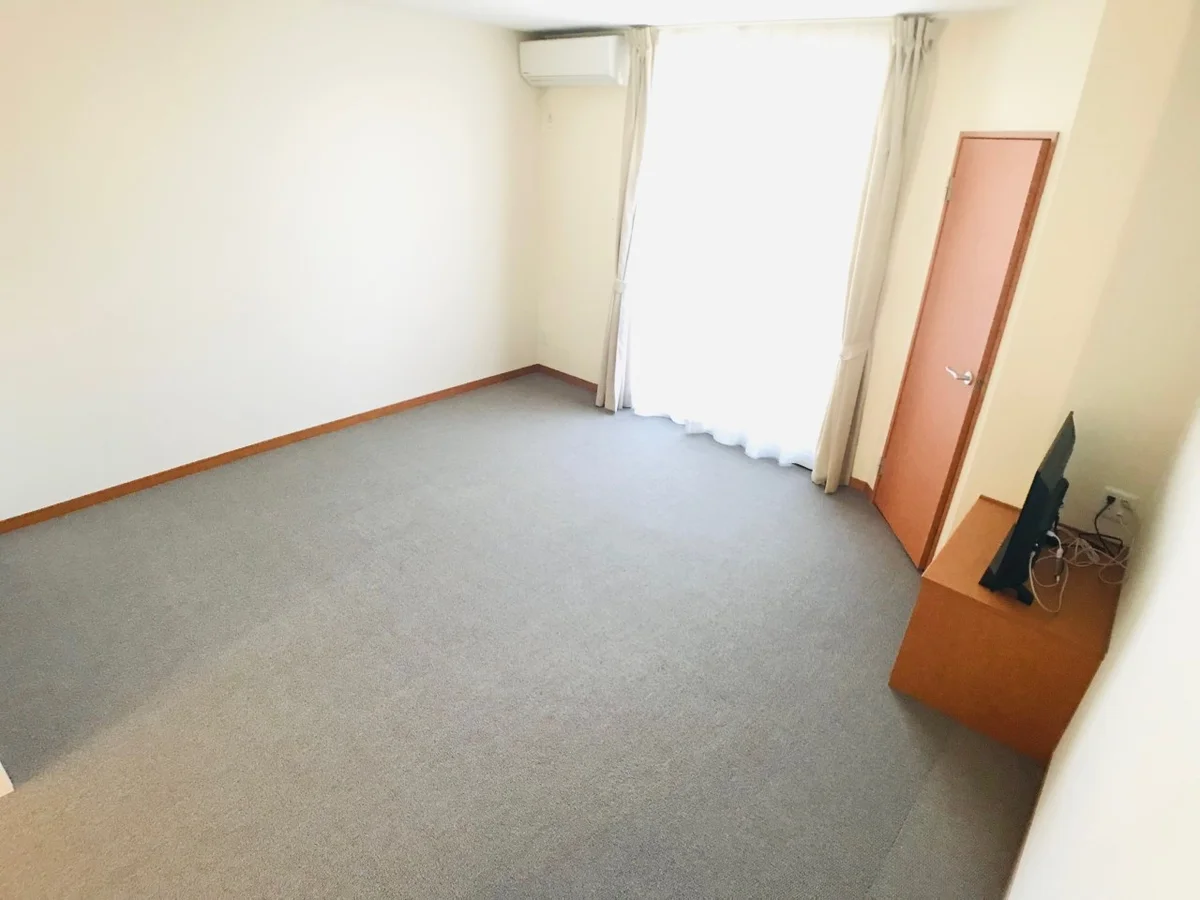 1Fフローリング・2Fじゅうたん