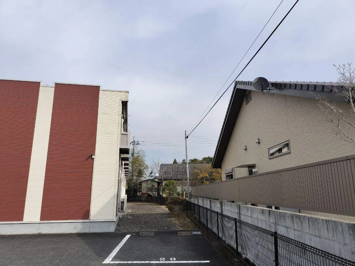 写真と現状が異なる場合は現状を優先します。