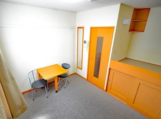 2階　カーペット