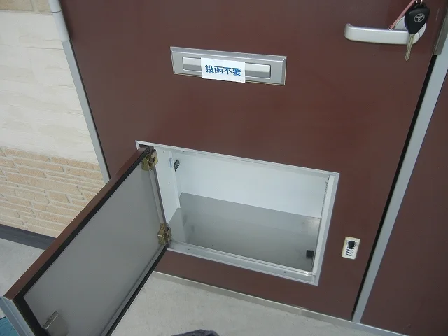宅配BOX※実際のお部屋と異なる場合がございます。