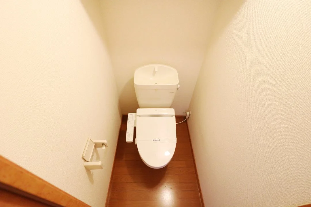 温水洗浄便座を完備しており快適な毎日を！