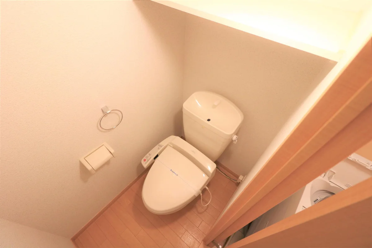 温水洗浄便座を完備しており快適な毎日を！