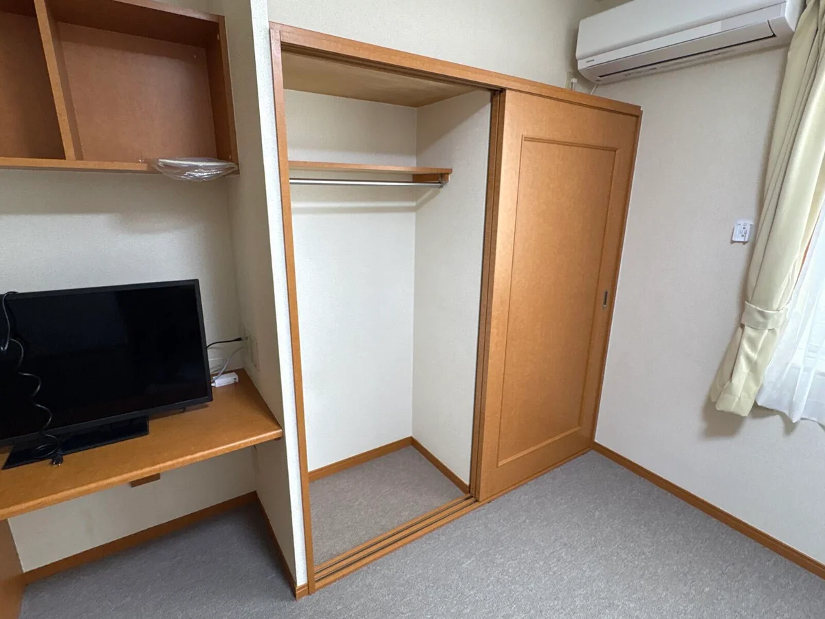 1階はフローリング、2階はじゅうたんです。