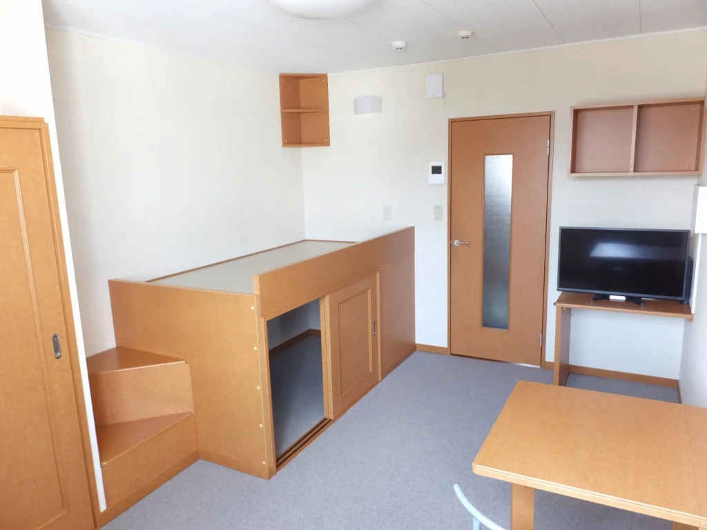 1階はフローリング、2階はじゅうたんです。