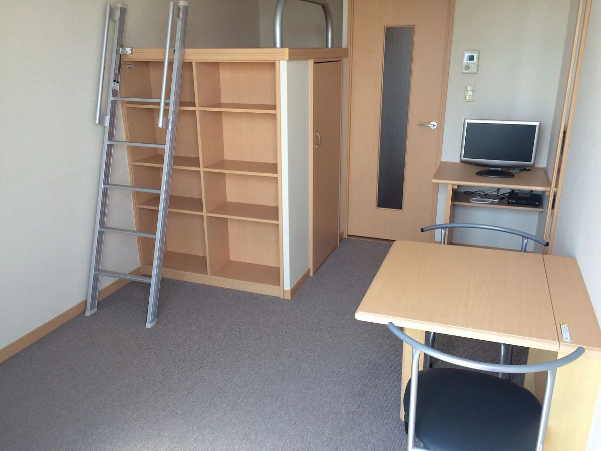 お部屋によって絨毯の種類・家電のメーカー等が異なります