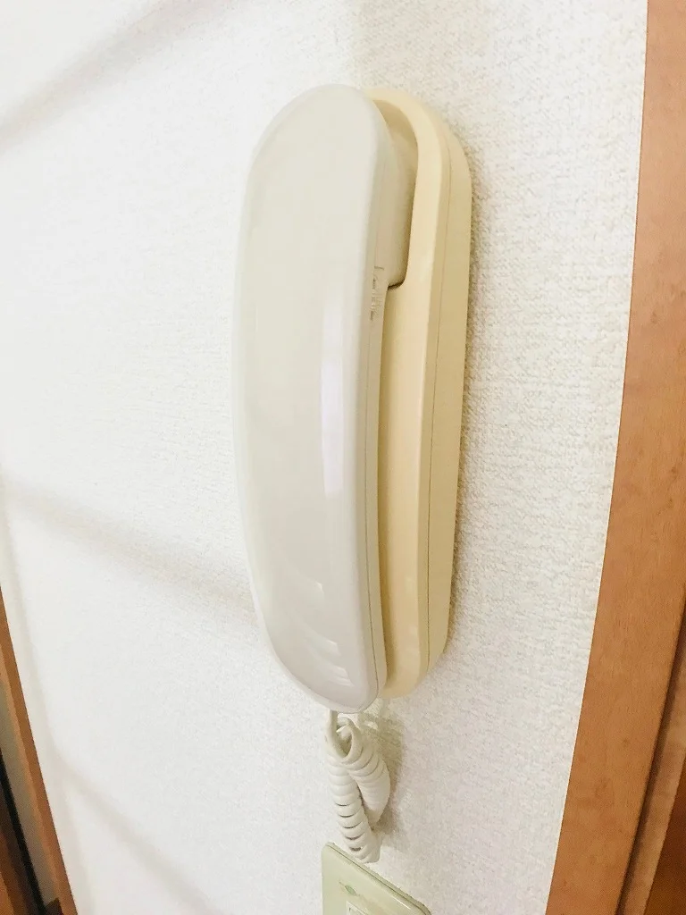 インターホン