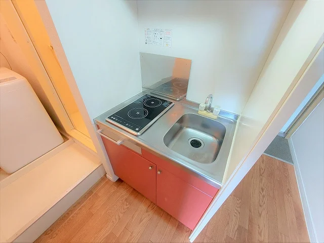 電気コンロ設置済み　すぐに使用可能です。