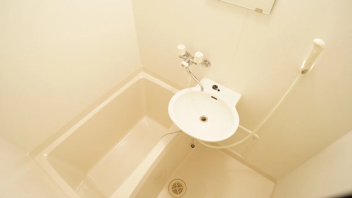 雨の日に便利な浴室乾燥機能付き♪