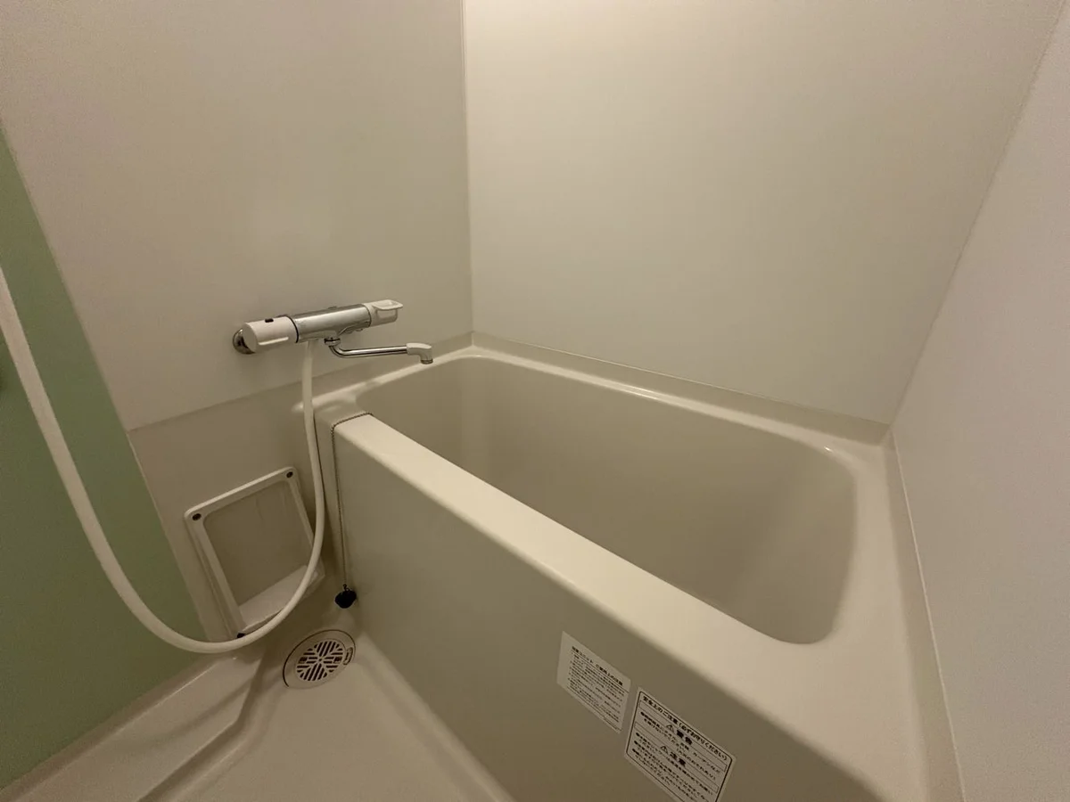 実際のお部屋と異なる場合がございます。