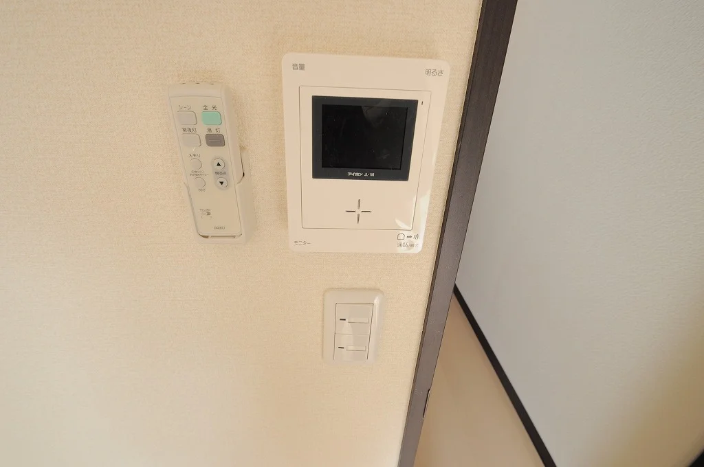 実際のお部屋と異なる場合がございます。