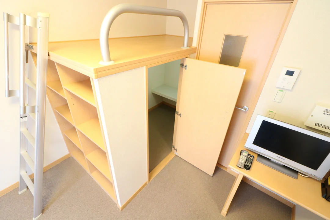 ウォークインクローゼット付！お部屋もすっきり片付けられます