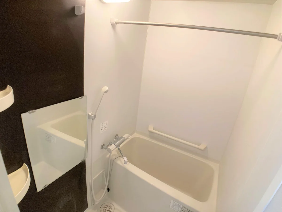 設備・使用は号室により異なる為、現況を優先致します。