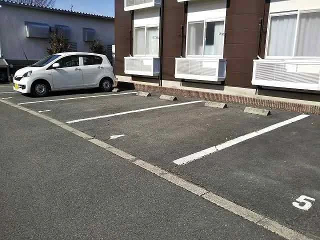 写真と現状が異なる場合は現状を優先します。