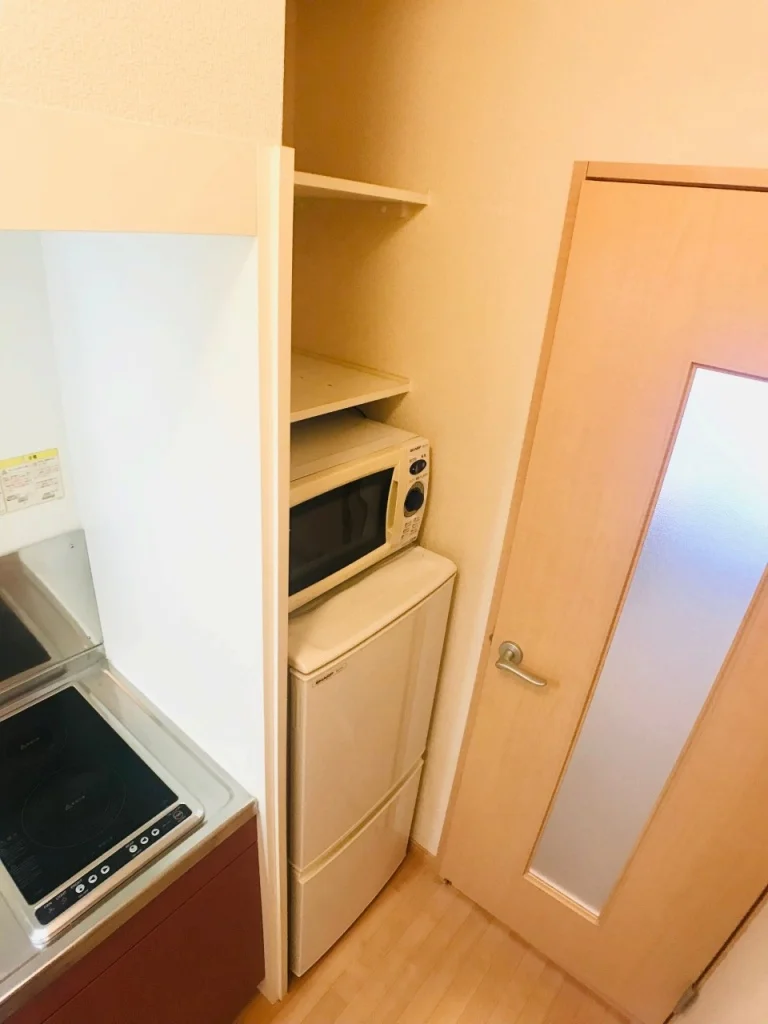 電子レンジ・冷蔵庫【部屋毎に大きさ・メーカー異なります】