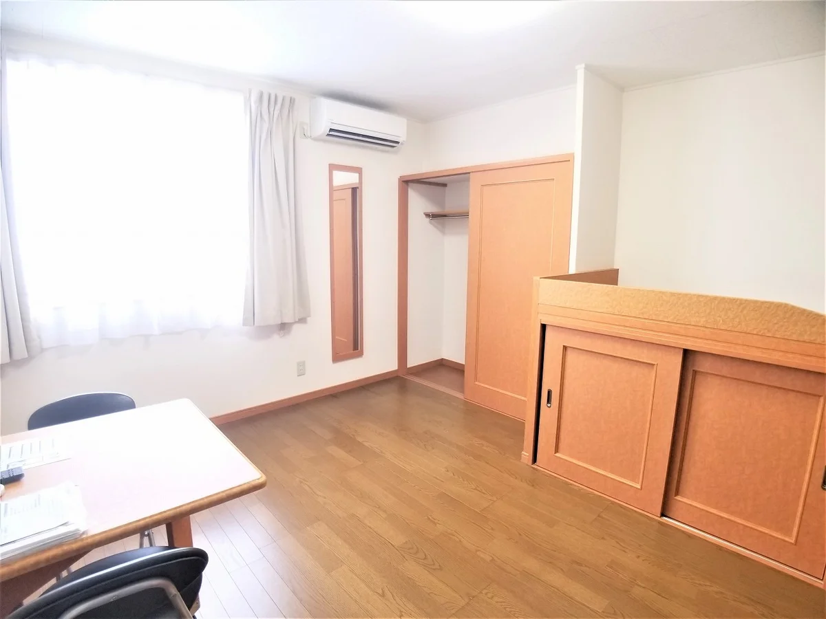 設備・使用は号室により異なる為、現況を優先致します。