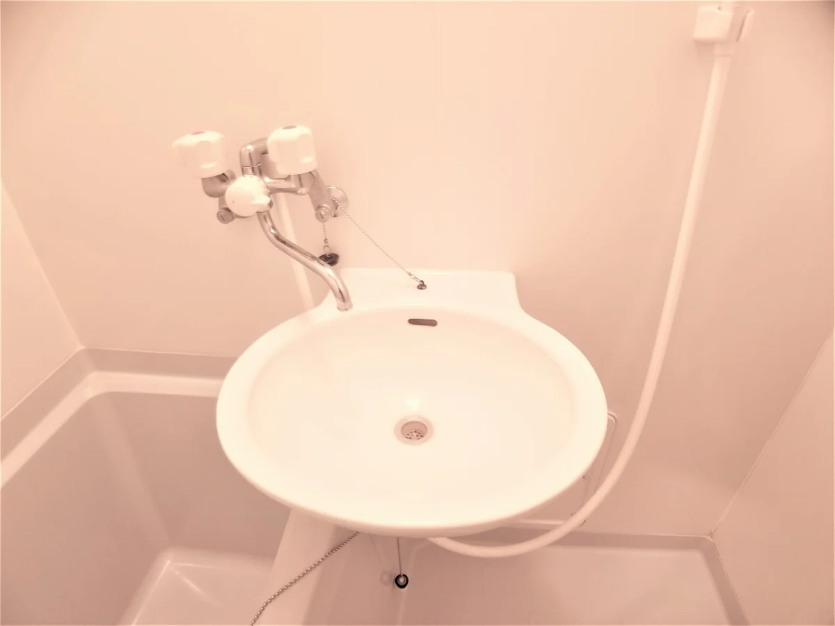 設備・使用は号室により異なる為、現況を優先致します。