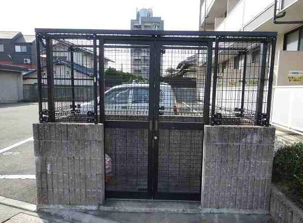 ゴミ置き場