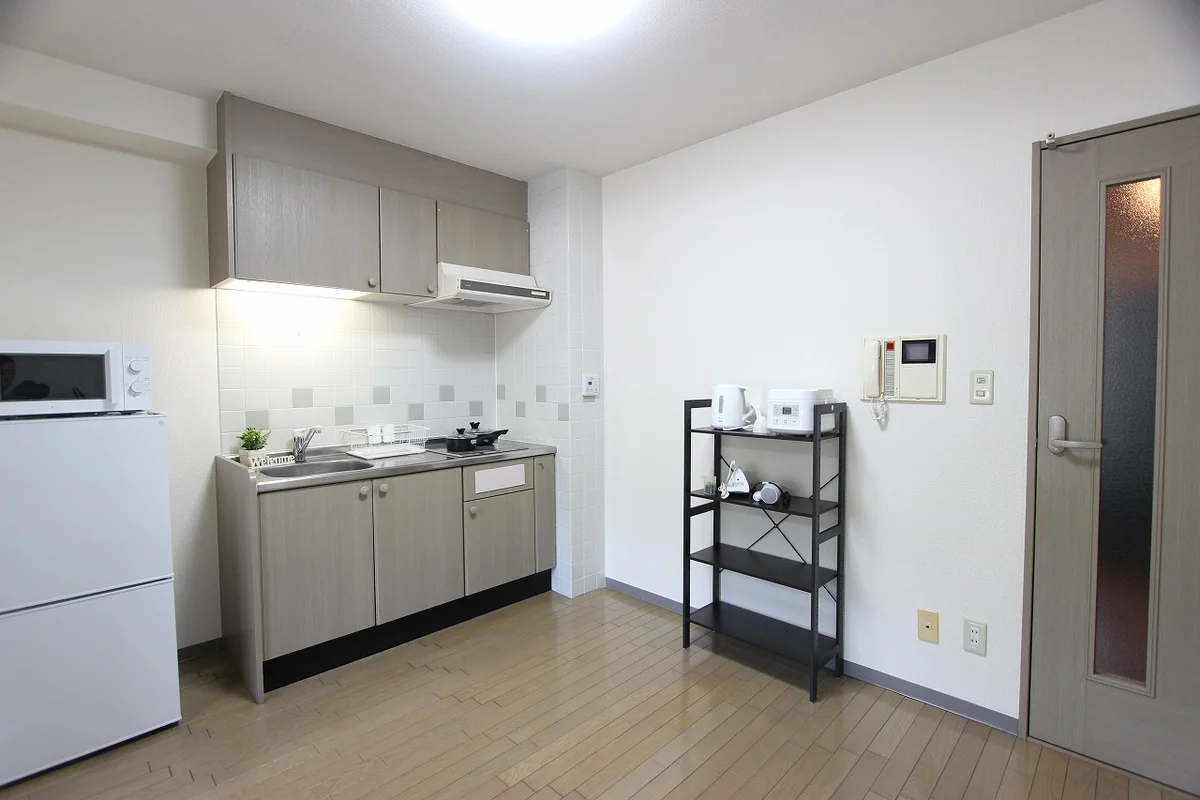 ※炊飯器・鍋フライパン・掃除機・アイロン・空気清浄機・HDD・ブルーレイレコーダーは現在設置しておりません。