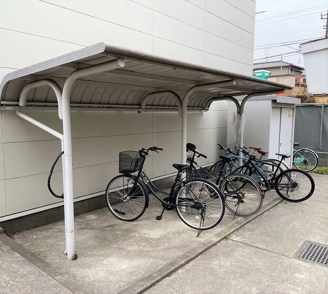 屋根付き駐輪場
