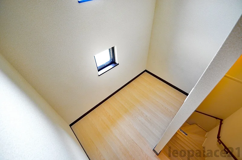 実際のお部屋と異なる場合がございます。