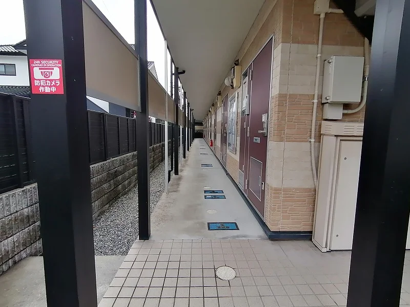 玄関前廊下です。