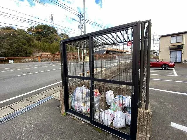 設備・仕様は号室により異なる為、現況を優先致します。