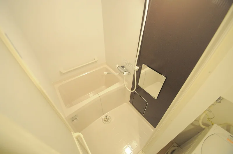 同シリーズの類似となります。現況を優先致します。